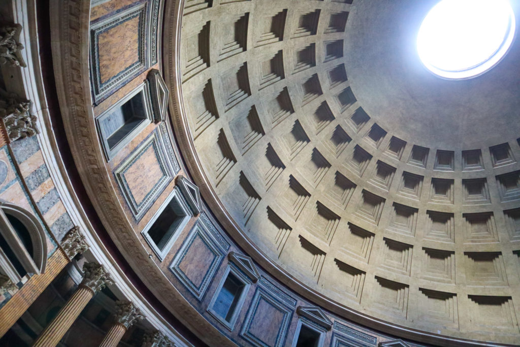 Pantheon inside